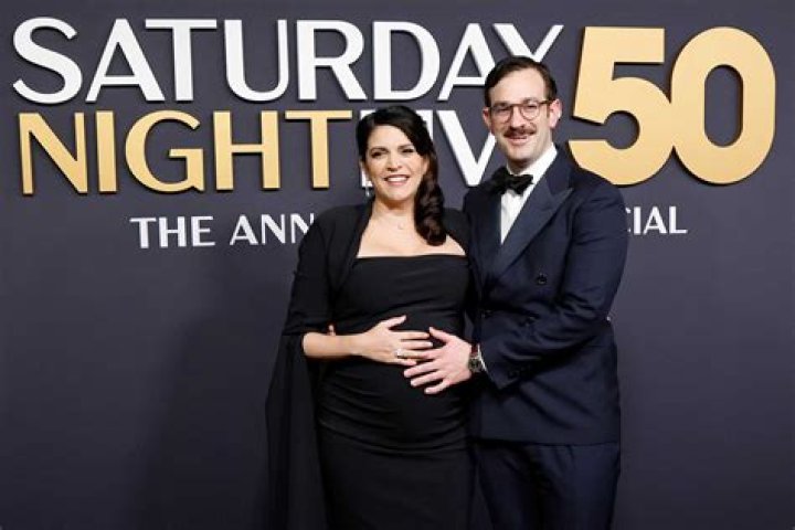 Cecily Strong And Michael Che's Endearing Engagement