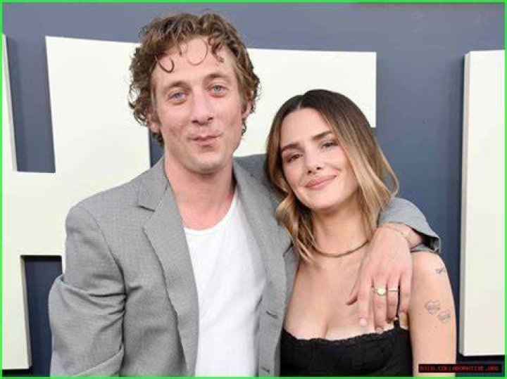 Unveiling Jeremy Allen White's Star-Studded Family Tree