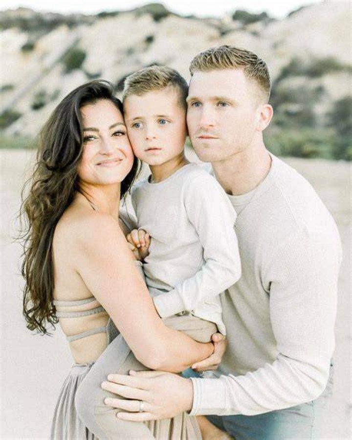 Unveiling The Inspiring World Of Dustin Hopkins' Wife: Discoveries And Insights
